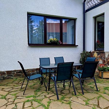 Wichrowe Wzgorza Hotel Strzebowiska Bagian luar foto
