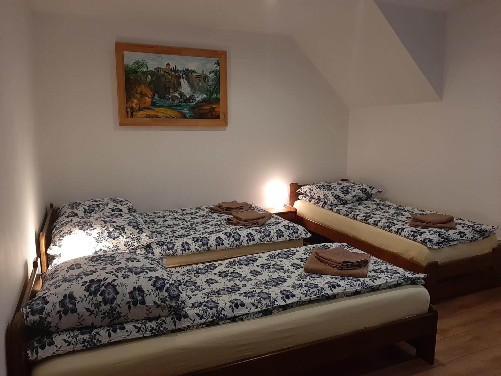 Wichrowe Wzgorza Hotel Strzebowiska Bagian luar foto