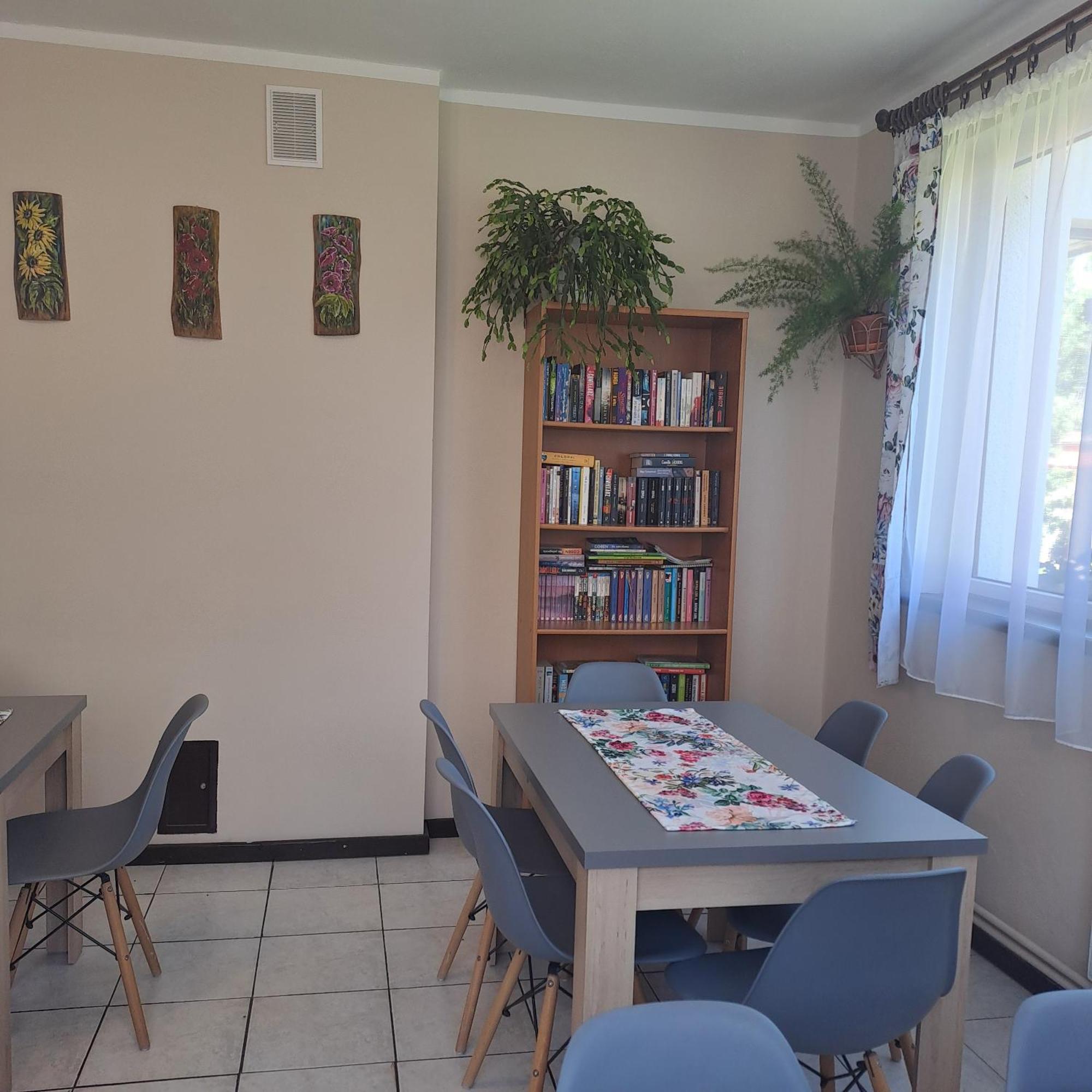 Wichrowe Wzgorza Hotel Strzebowiska Bagian luar foto