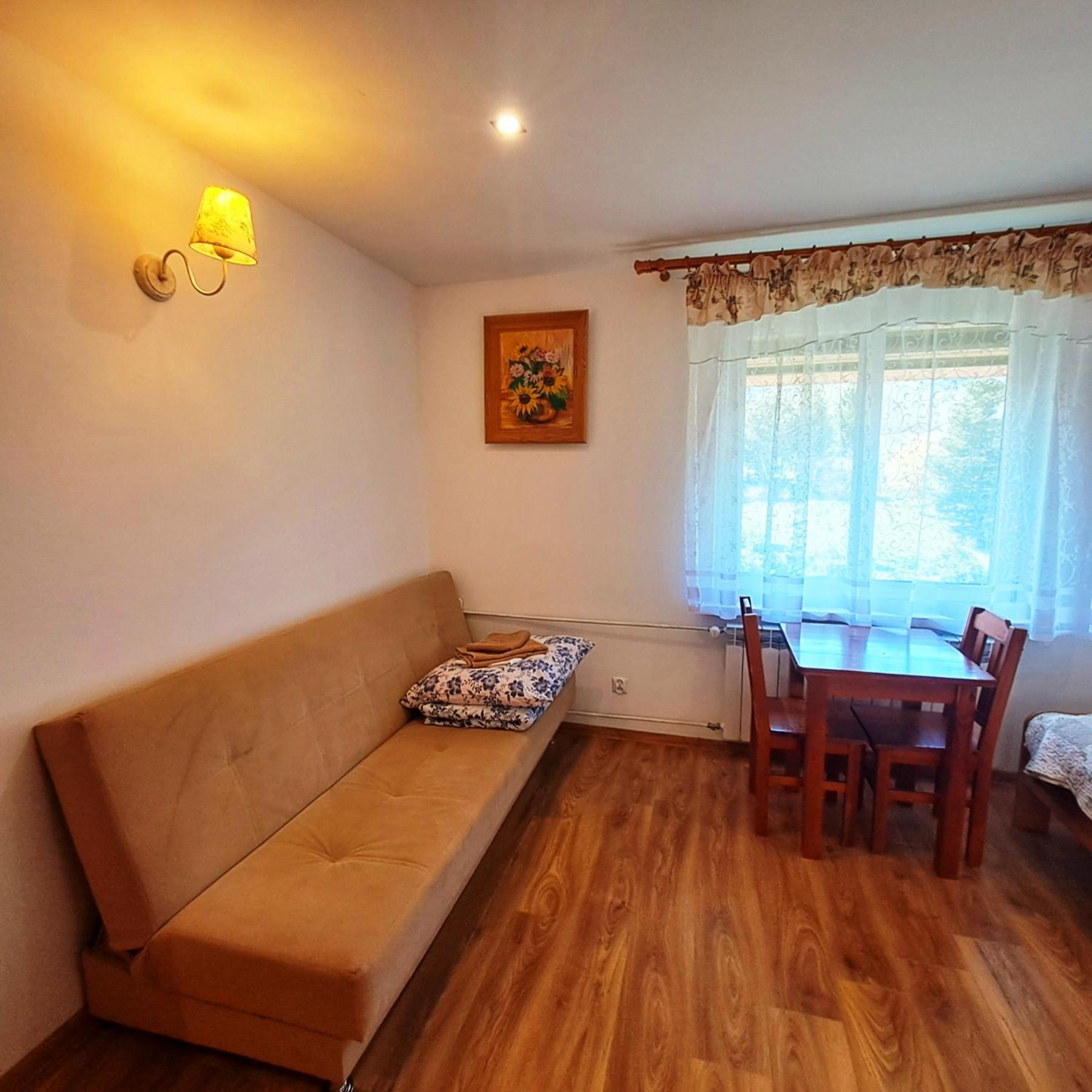 Wichrowe Wzgorza Hotel Strzebowiska Bagian luar foto