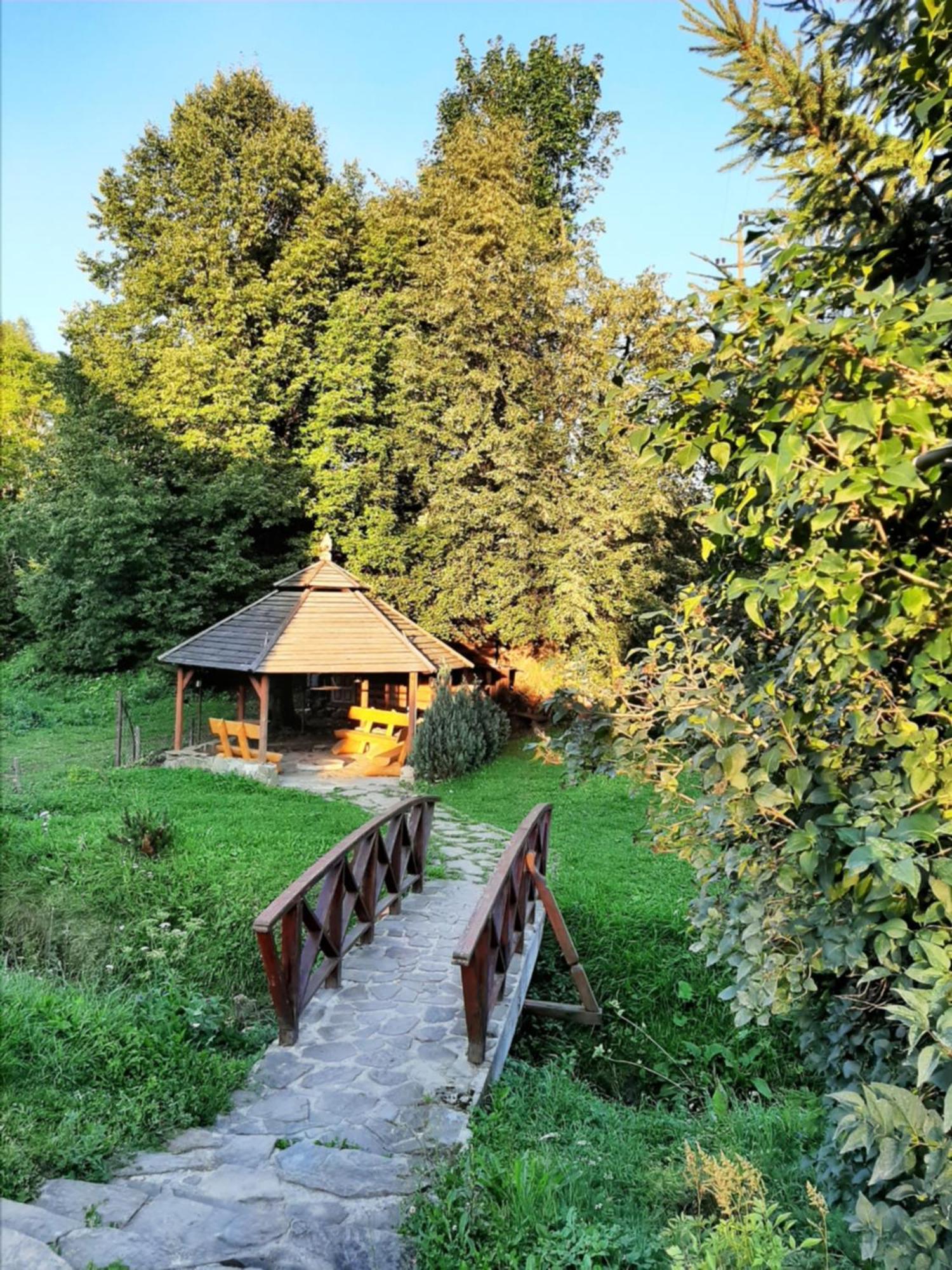 Wichrowe Wzgorza Hotel Strzebowiska Bagian luar foto