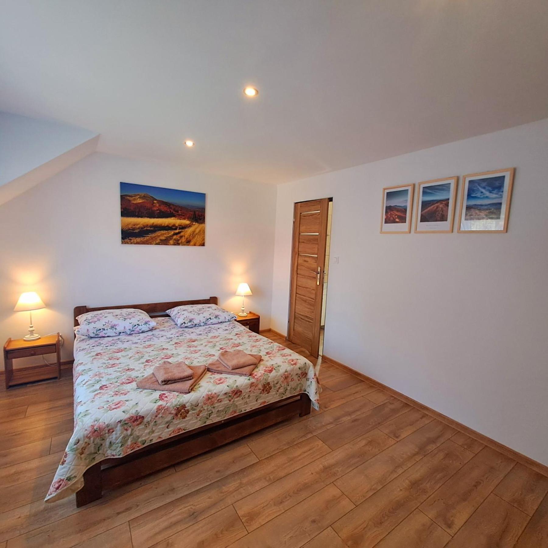 Wichrowe Wzgorza Hotel Strzebowiska Bagian luar foto